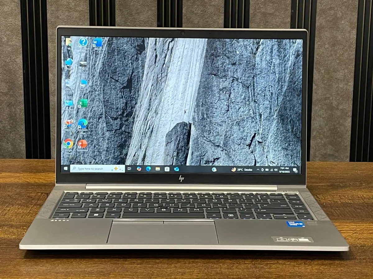 HP ZBook Firefly 14 G8 Mobile Workstation | Intel Quad Core i5-1145G7