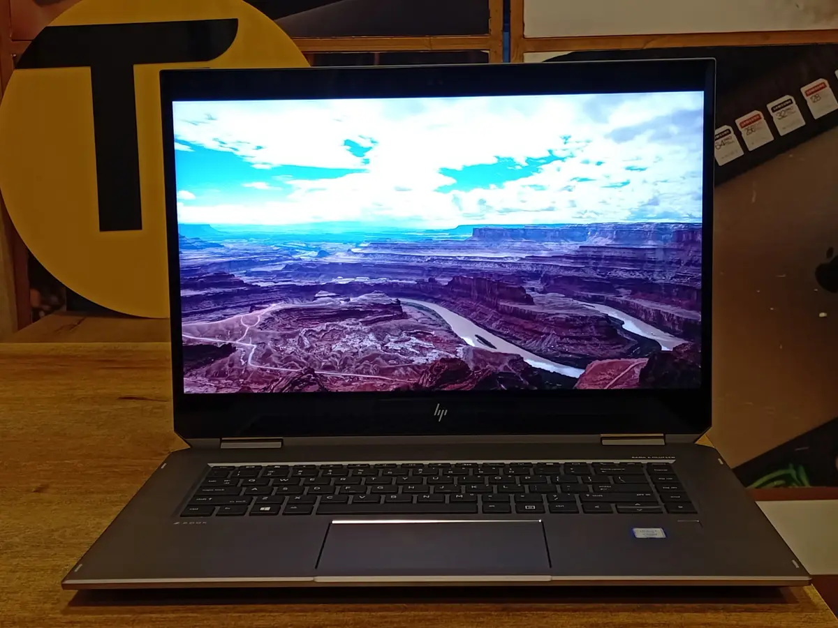 HP ZBook Studio x360 G5 2-in-1 Touchscreen | 4GB NVIDIA Quadro P1000